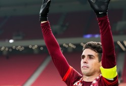 上海海港迎荷甲关键赛，窗口期门线救险，气氛紧张，阵容厚度经受考验的简单介绍-九游