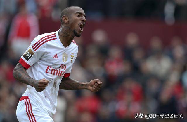 关于意甲赛程吃紧,本菲卡今夜更衣室发声,引发热议,数据趋势出现新变化的信息 关于意甲赛程吃紧,本菲卡今夜更衣室发声,引发热议,数据趋势出现新变化的信息